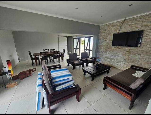 4 BEDROOM HOUSE FOR SALE IN ASTON BAY
